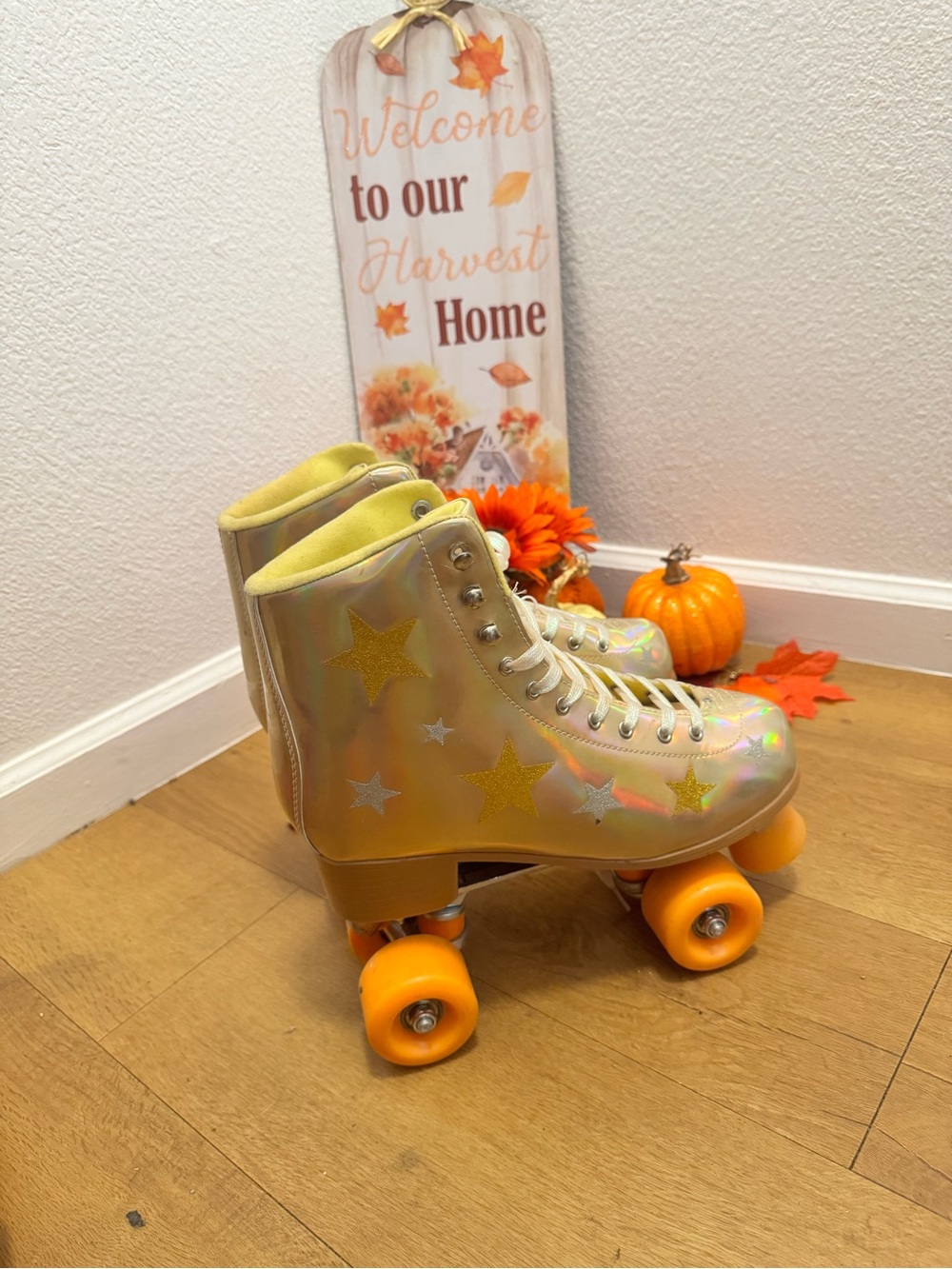 Women's Holographic Star Roller Skates 9